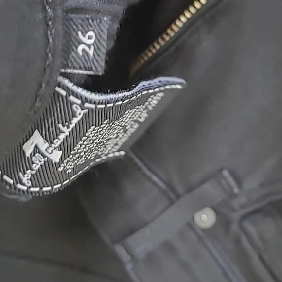 7 For All Mankind Black Ankle  High Rise Jeans Size 26 - Picture 5 of 9